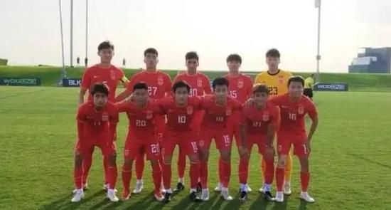 国产一区二区三区色噜噜小说