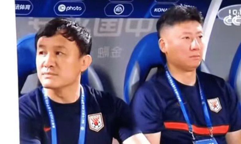 农村艳妇疯狂做爰肥水不流外田